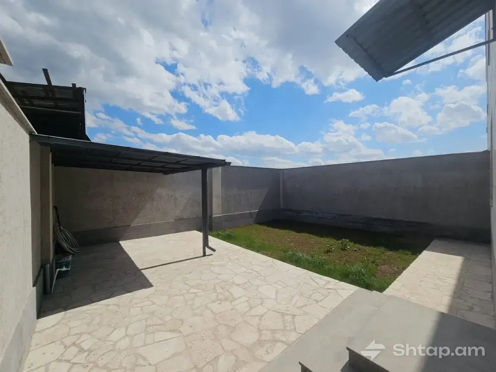 House for Sale in Davtashen 3
