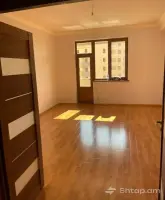 Apartment in Veratsnund District image thumbnail 2