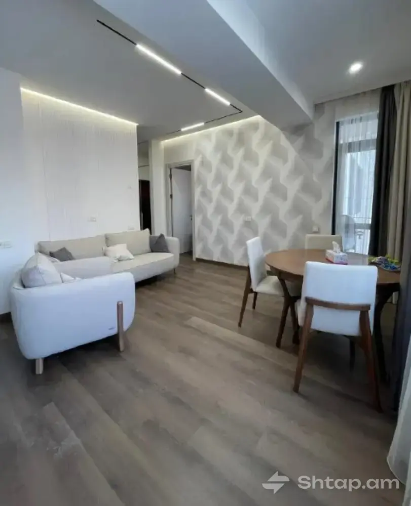 Apartment for Sale in Ajapnyak 2