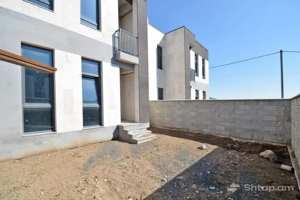 New Townhouse in Ajapnyak 1