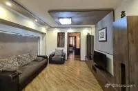 Նորոգված բնակարան Պուշկինի փողոցում image thumbnail 4