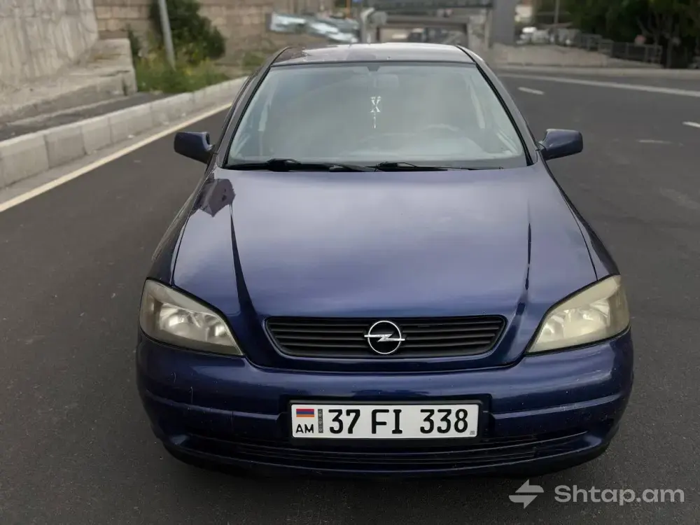 Opel Astra 1.6 Available for Purchase 4