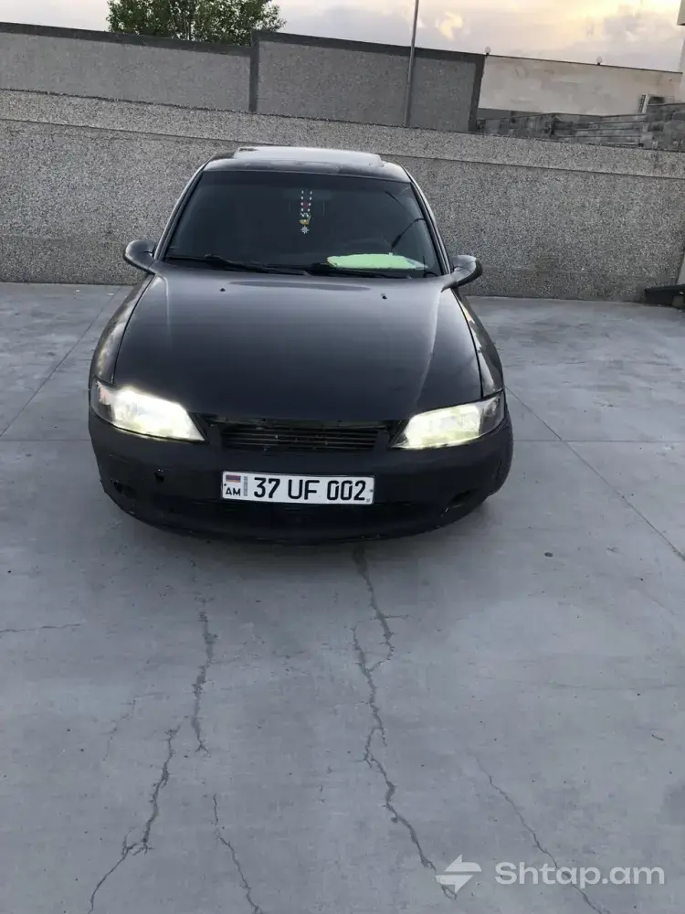 Opel Astra in Excellent Condition 1