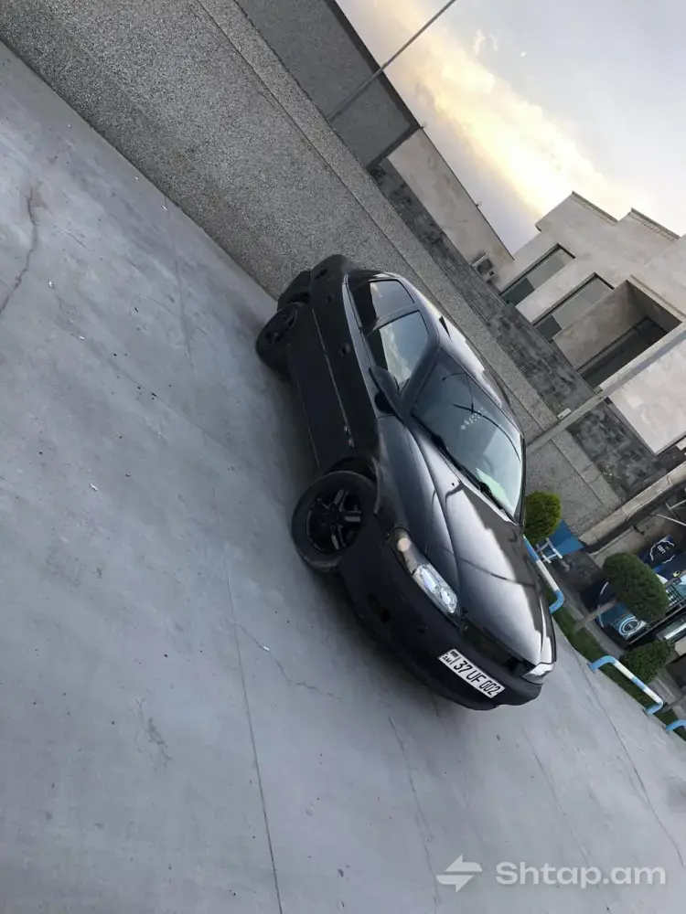 Opel Astra in Excellent Condition 2