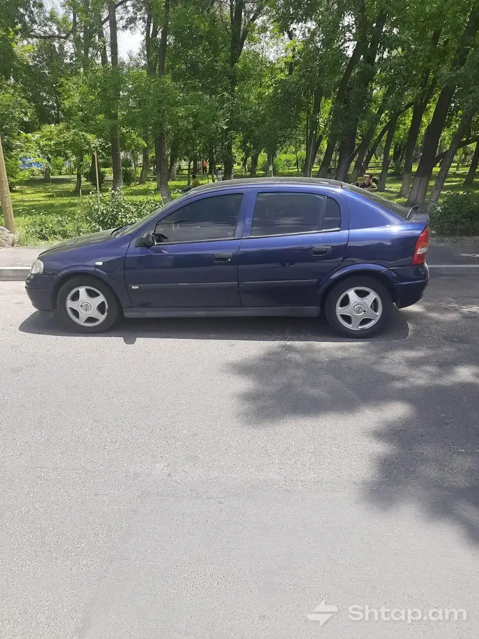 Buy Opel Astra in Excellent Condition 1