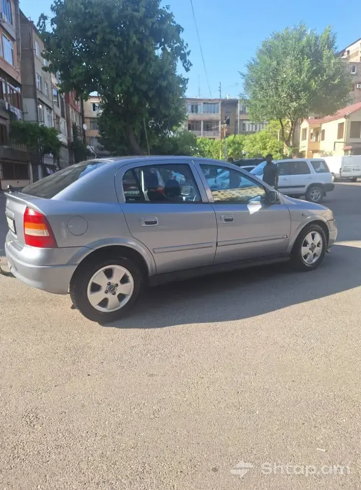 Opel Astra G 1.4л 2004г. в продаже 4