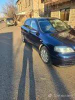 Buy Opel Astra image thumbnail 1