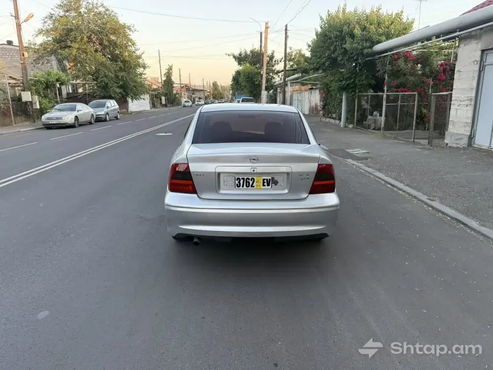 Opel Vectra 1999 թ.՝ 2.0 շարժիչով և F23 sport փոխանցման տուփով 4