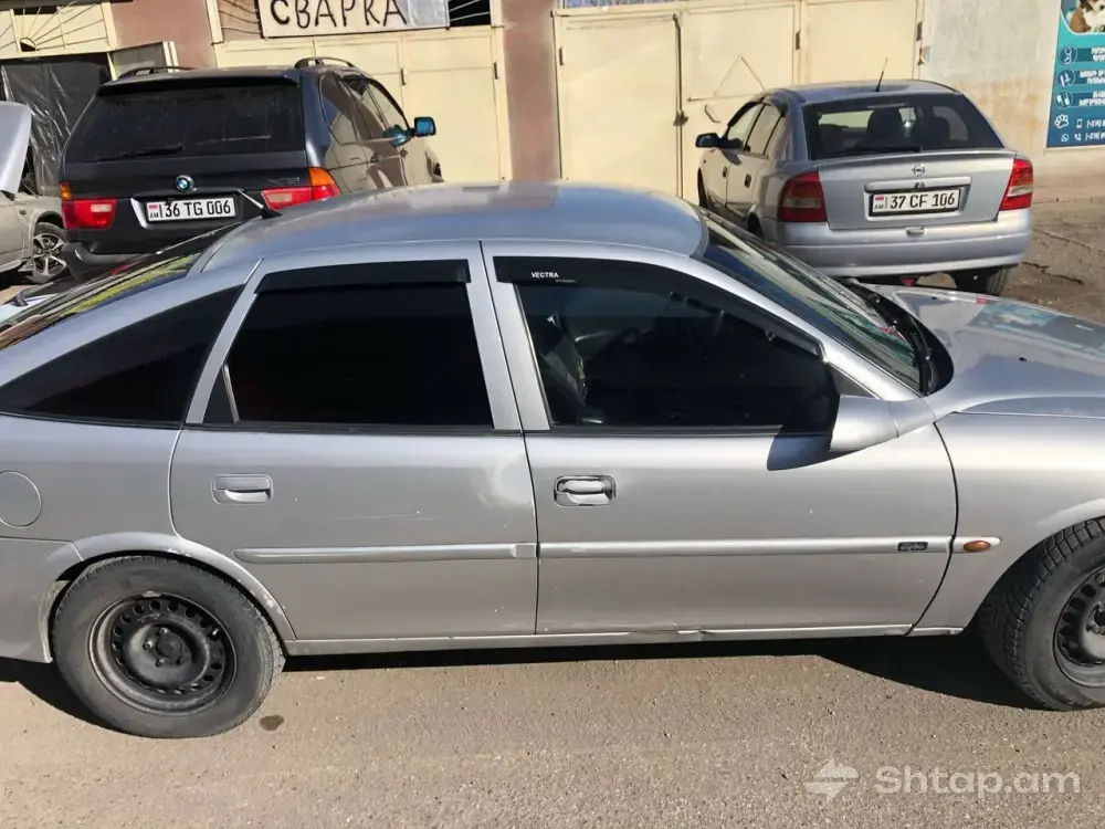 Opel Vectra B 1997 года на продажу 1