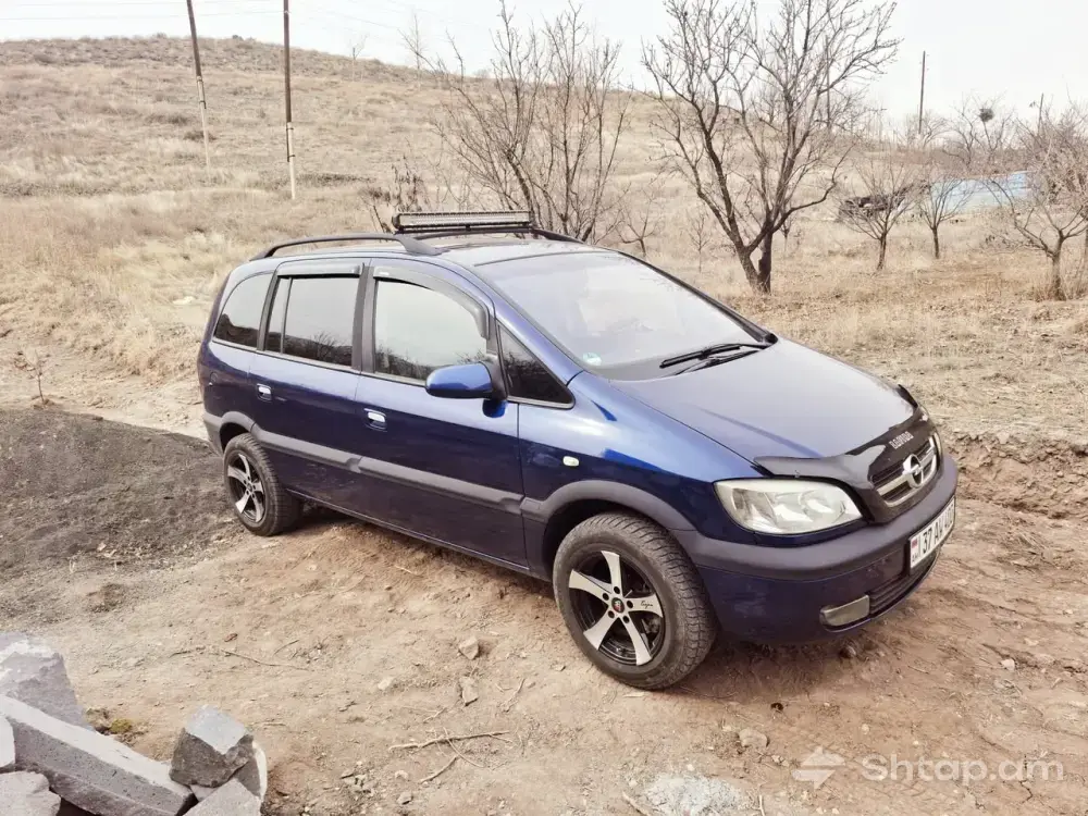 Opel Zafira 2003 - Գազով և Լավ Վիճակում 0