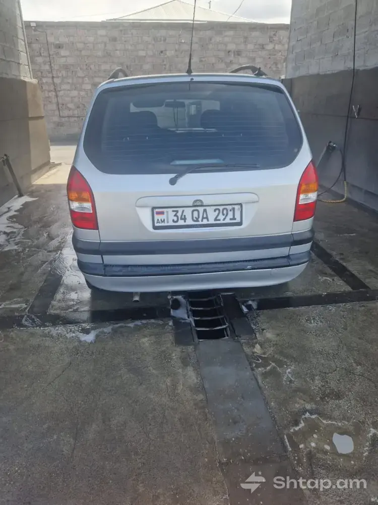 Продажа Opel Zafira 3