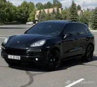 Buy Porsche Cayenne 4.8S 2012 image thumbnail 1