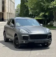 Buy Porsche Cayenne S 2018 image thumbnail 0