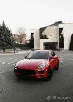 Porsche Macan with 100,000 km Mileage image thumbnail 0