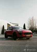 Porsche Macan with 100,000 km Mileage image thumbnail 1