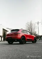 Porsche Macan with 100,000 km Mileage image thumbnail 4
