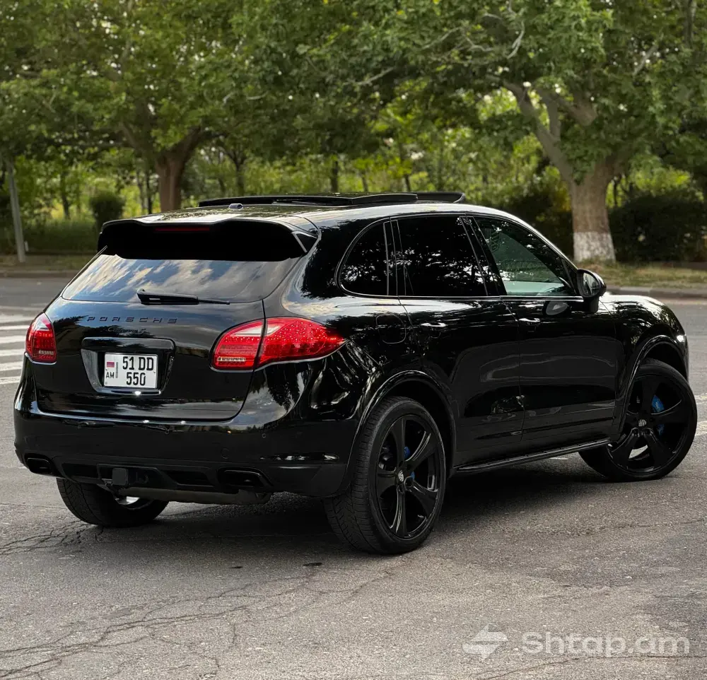 Exchange Porsche Cayenne 2012 2