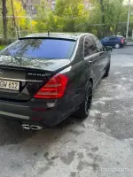Exchange Black Mercedes-Benz AMG Sedan image thumbnail 4
