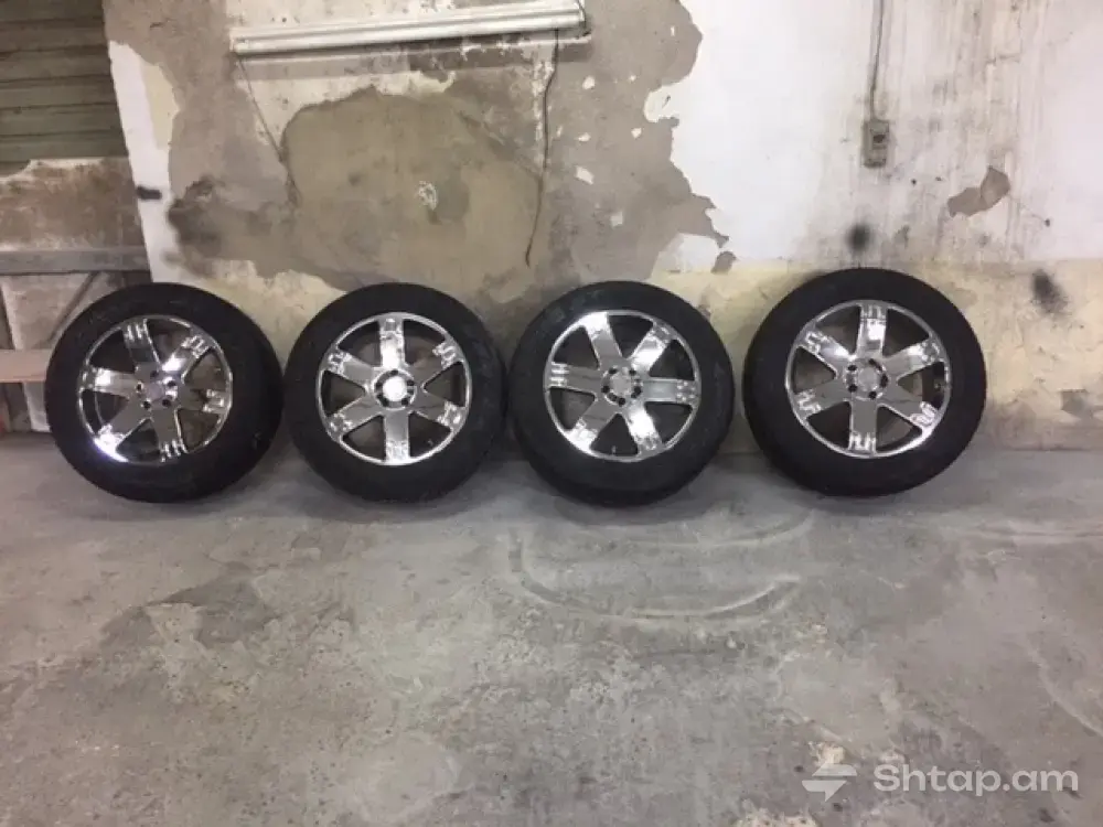 Քրոմային անիվներ Volkswagen Amarok-ի համար՝ RAM 275/55r20 0
