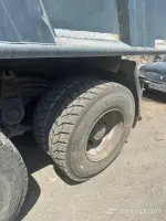 Excellent Renault Dump Truck for Work image thumbnail 1