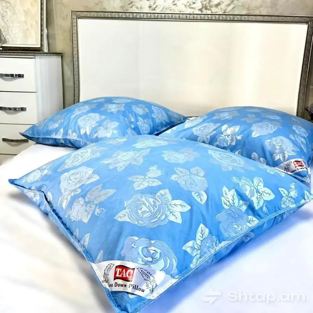 Discounts on Goose Feather Pillows 1