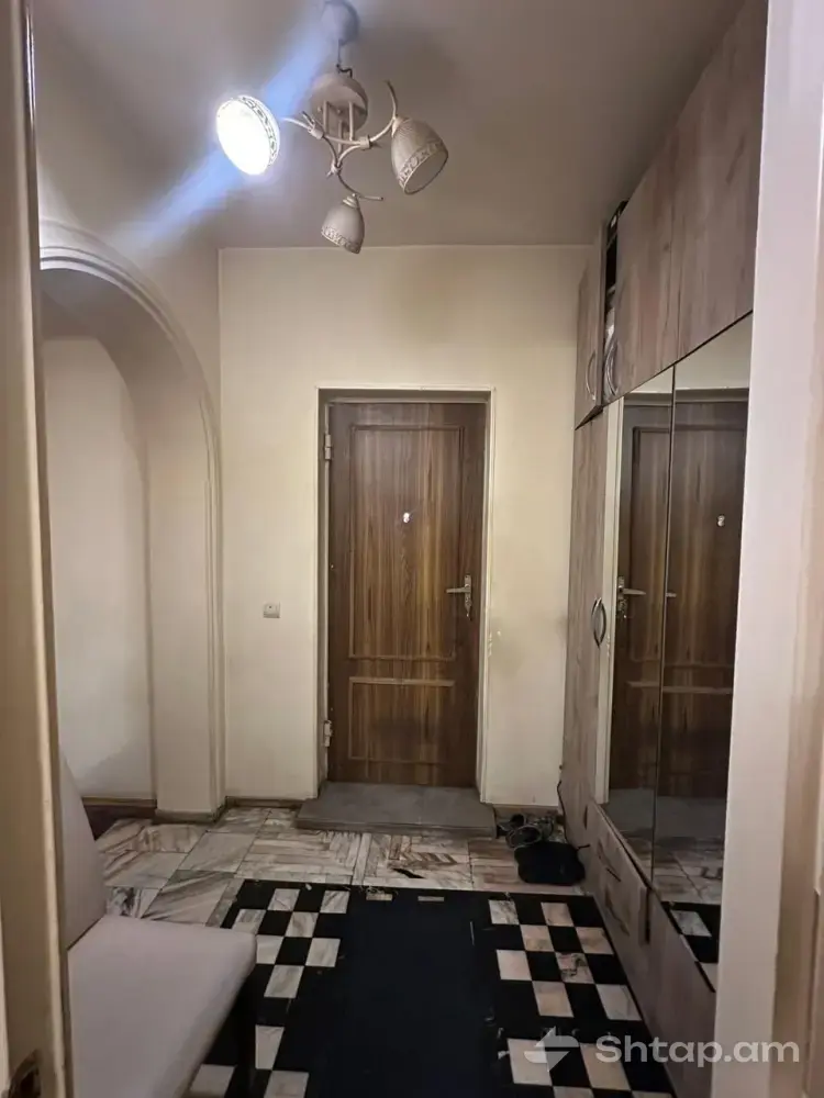 Apartment for Sale Near Garegin Nzhdeh Square 3