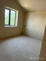 3-Story Mansion in Zovuni image thumbnail 3