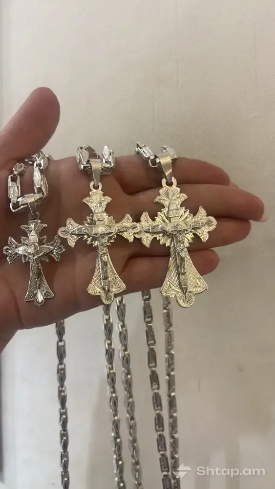 High-Quality Silver Necklaces for Men 0