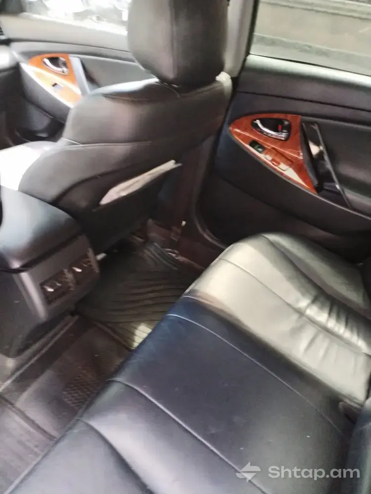 Toyota Camry V40 2007 in Excellent Condition 3