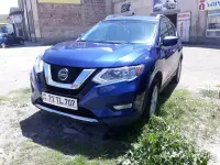 Nissan Rogue SV 2017 for Sale or Exchange image thumbnail 1