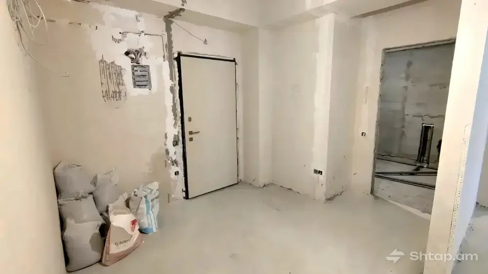 Apartment in New Building with Open Balcony 3