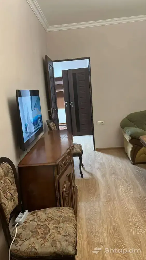 2-Room Apartment for Sale on Orbeli 2