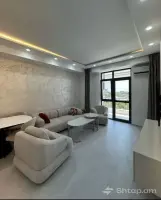 Cozy and Bright Apartment in Byuregh Residential Complex image thumbnail 3