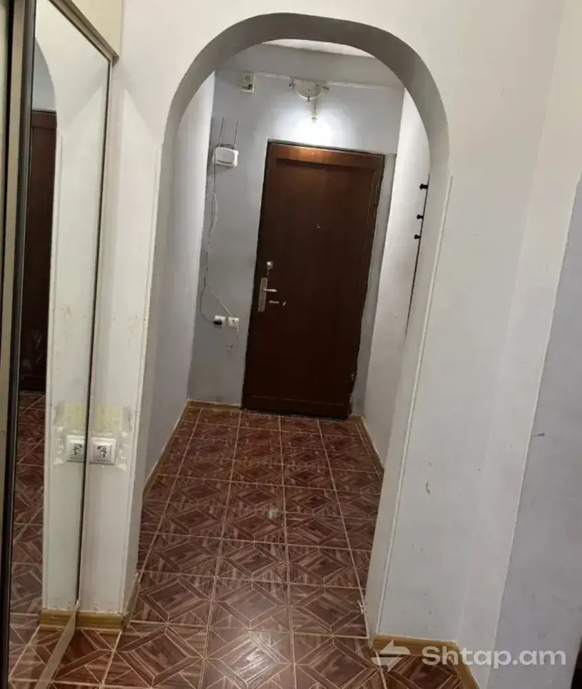 Продается квартира в Давидашене 4