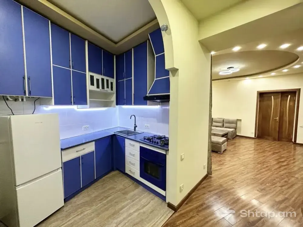 Apartment at Kievyan - Orbeli Intersection 2