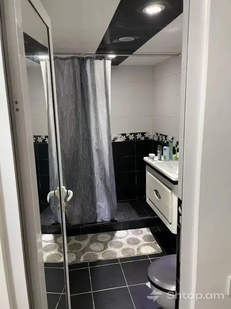 Fully Renovated Apartment in Zeytun 4
