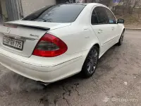 2008 Mercedes-Benz E-Class in Excellent Condition image thumbnail 3