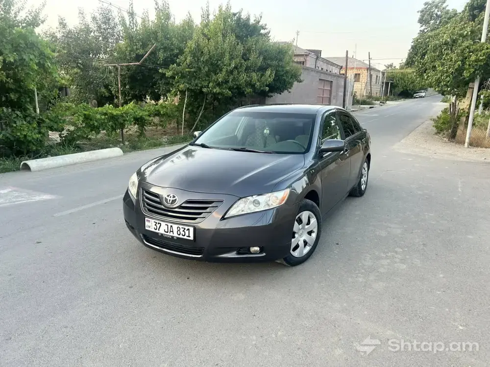 Toyota Camry 2009 в идеальном состоянии 0