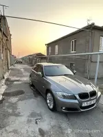 2011 BMW 3 Series Sedan image thumbnail 1