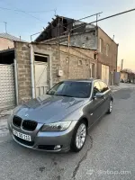 2011 BMW 3 Series Sedan image thumbnail 2
