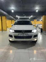 Perfect 2012 Volkswagen Touareg image thumbnail 0