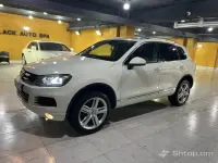 Perfect 2012 Volkswagen Touareg image thumbnail 1
