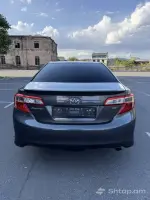 Excellent 2014 Toyota Camry image thumbnail 3