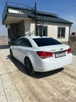 Վաճառվում է 2015 Chevrolet Cruze սպիտակ սեդան image thumbnail 3