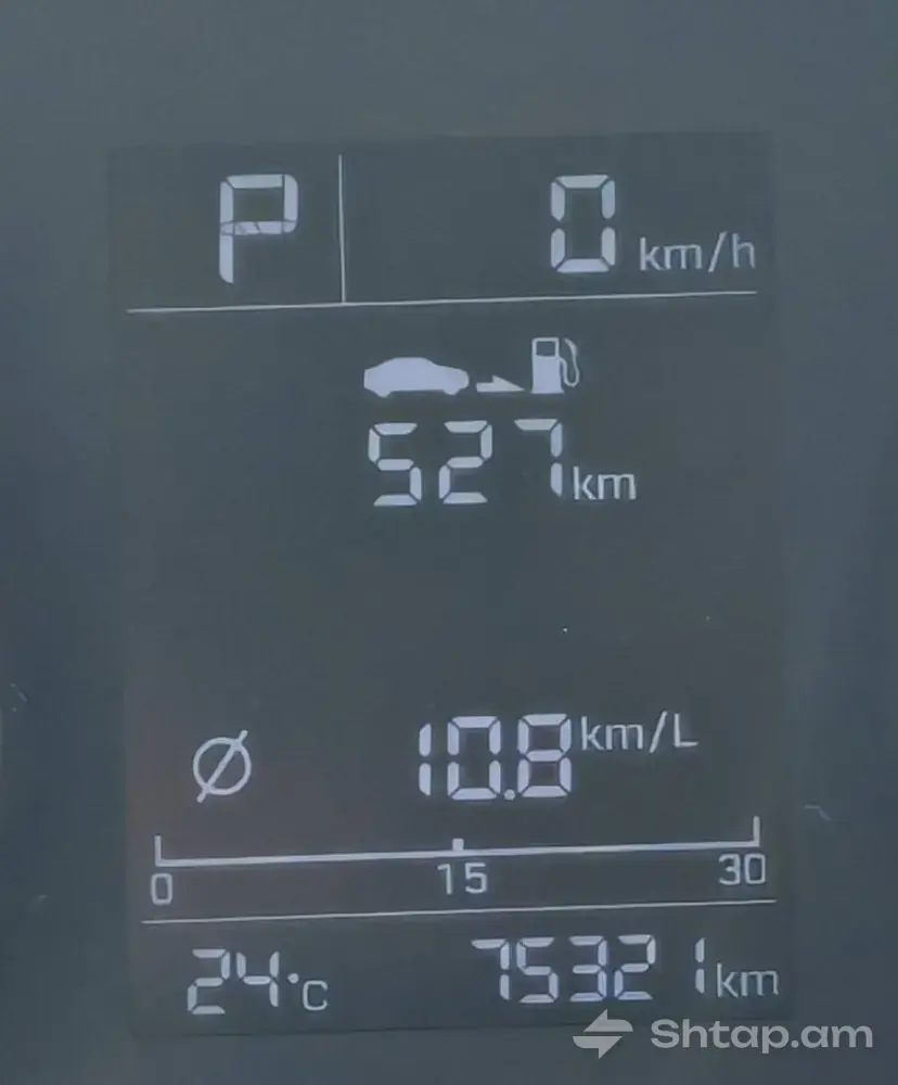 Продается Hyundai Avante 2016 4