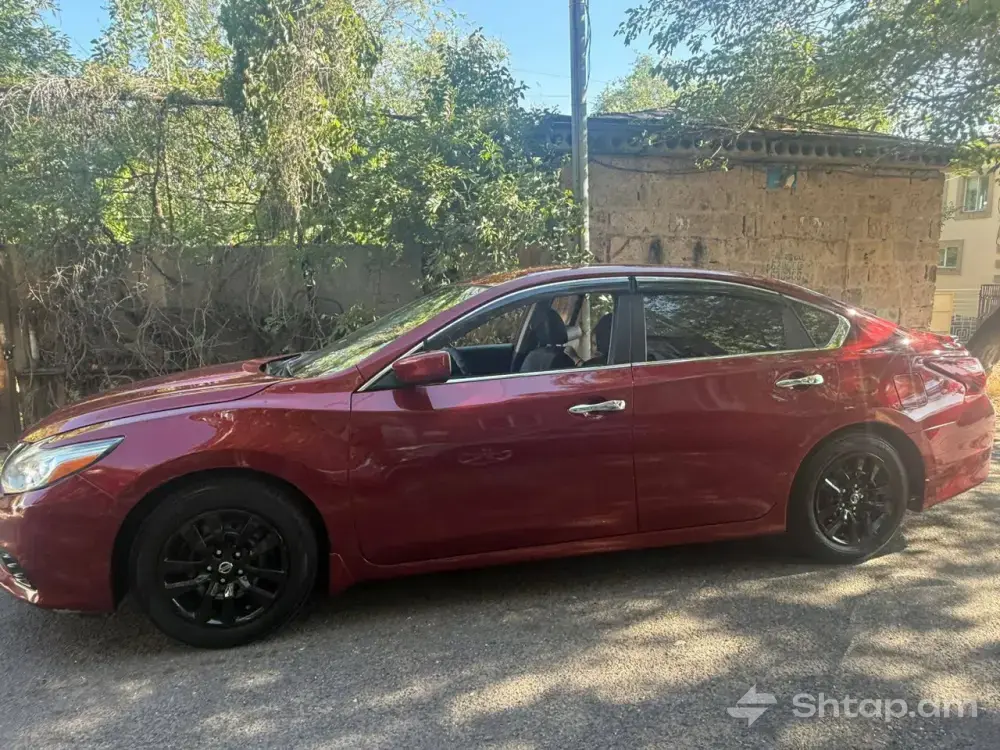 Վաճառվում է 2017 թվականի Nissan Altima SR մոդելը 2