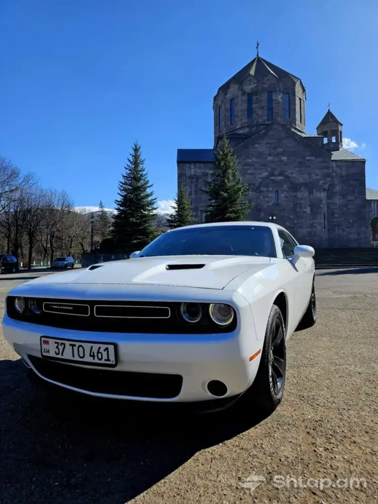 Վաճառվում է 2018 Dodge Challenger 0
