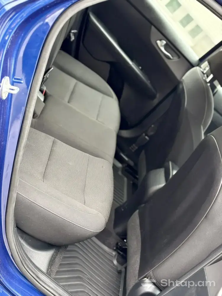 Վաճառվում է 2018 Kia Forte LXS 2