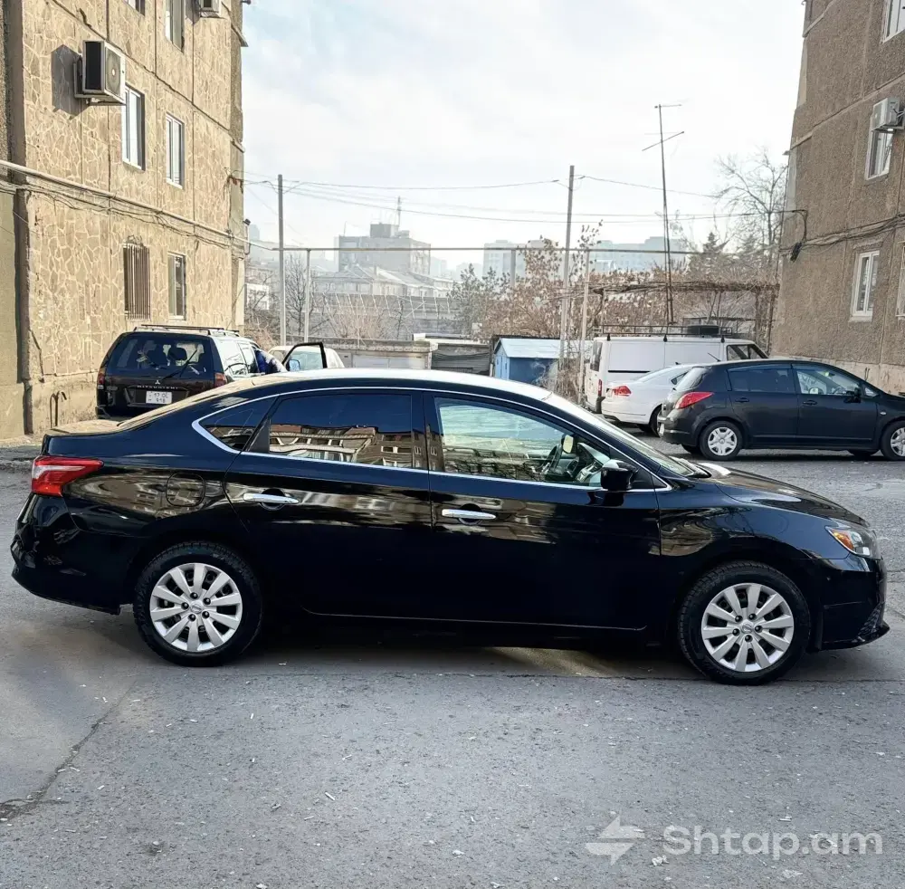 Купить Nissan Sentra 2018 3