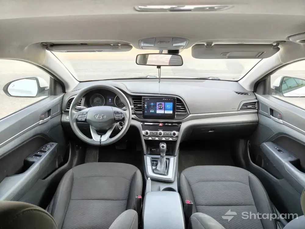 Վաճառվում է 2019 Hyundai Elantra 3